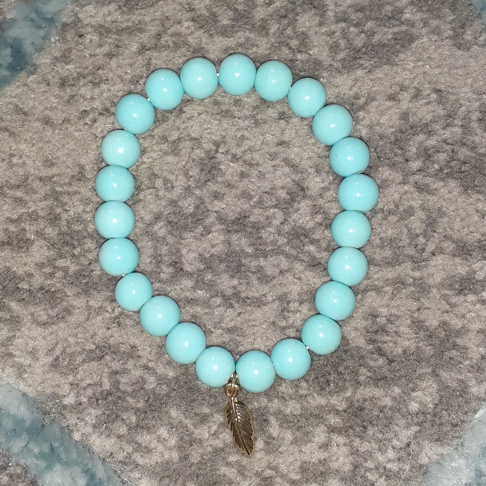 Leaf bracelet